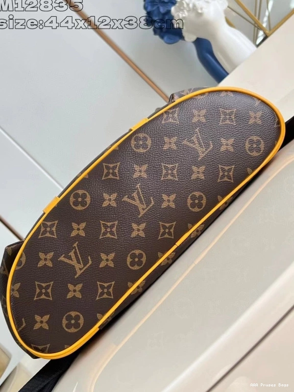 AAA Pruses Bags Louis Vuitton Backpack MM-38*44*12.5CM Christopher 0811